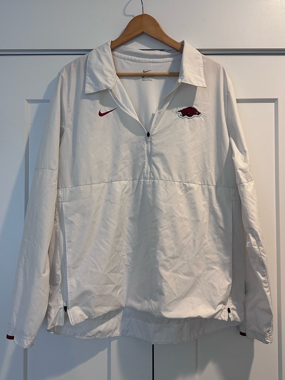 Nike Arkansas Razorbacks Windbreaker White